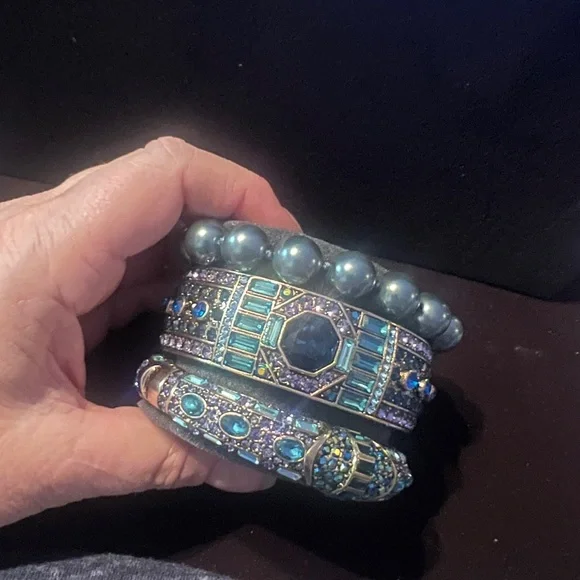 Heidi Daus "Everyday Elegance" 3-piece Crystal Bangle Bracelet Set M/L blues NIB - Picture 5 of 8